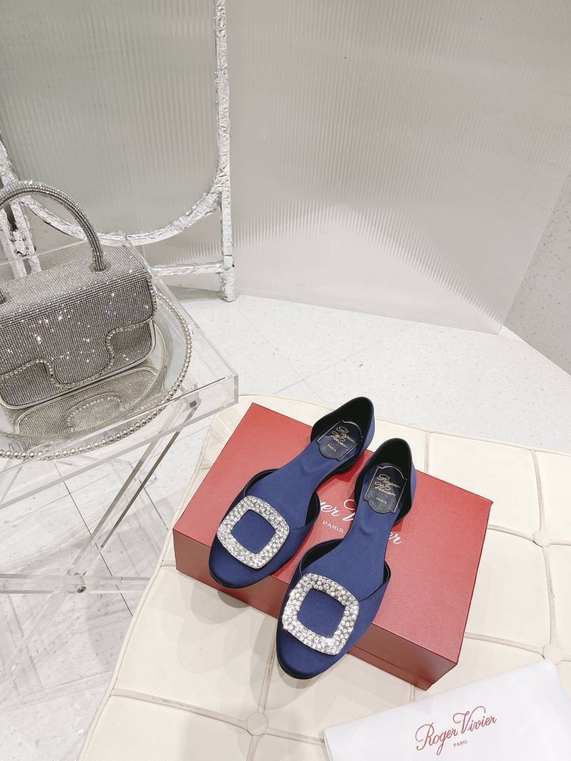 Roger Vivier flat shoes